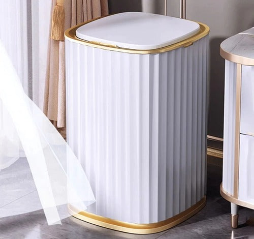 Effortless Smart Sensor Trash Can